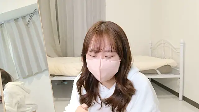 VIO JP online show from March 23, 7:45 am