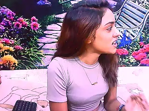 IndianPretty14u2Luv online show from March 4, 5:13 am