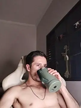 Cshunderlick online show from February 11, 1:10 am