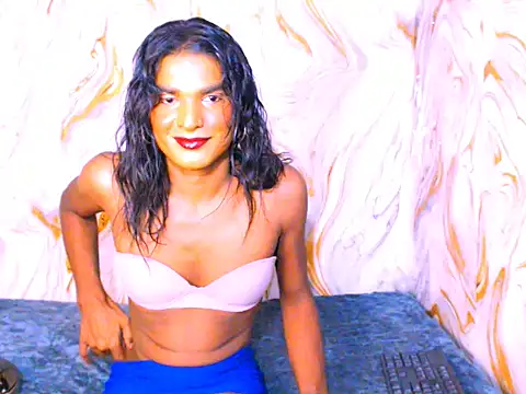 Snapshot of spicybarbie chatting on March 18, 6:05 am spicybarbie online show from March 18, 6:05 am