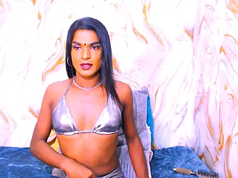 Snapshot of spicybarbie chatting on March 27, 7:35 pm spicybarbie online show from March 27, 7:35 pm