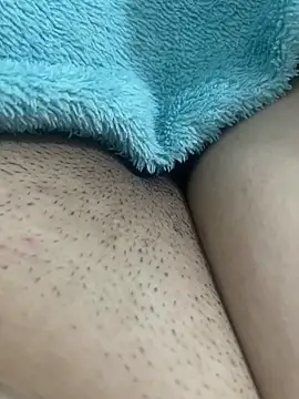 teubrinquedinho online show from June 11, 3:04 am