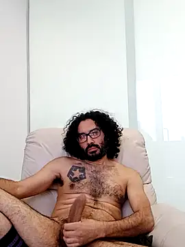 Batou1683 online show from March 27, 1:00 pm