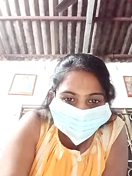 Snapshot of Priyanka__18 chatting on February 2, 5:55 pm Priyanka 18 online show from February 2, 5:55 pm