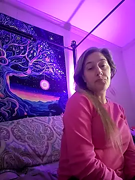 Sunflower0025 online show from March 17, 7:06 pm