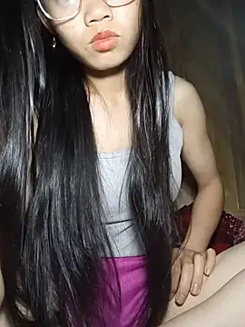 Snapshot of derylove_ chatting on July 27, 2:13 pm derylove online show from July 27, 2:13 pm