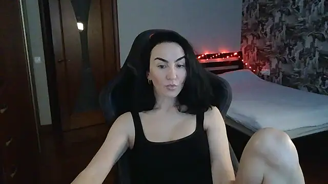 Alisewooo online show from February 5, 8:19 am