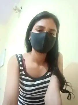 Mahira-- online show from March 29, 9:31 am