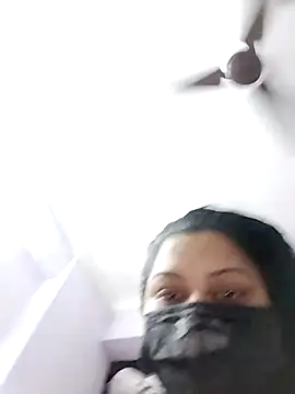 Snapshot of milf_punjaban chatting on March 15, 5:46 am milf punjaban online show from March 15, 5:46 am