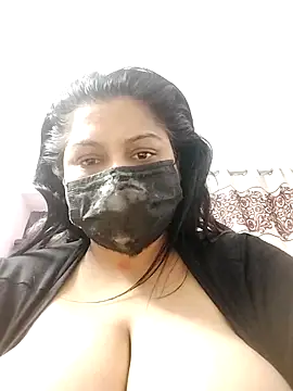 Snapshot of milf_punjaban chatting on March 24, 6:18 am milf punjaban online show from March 24, 6:18 am