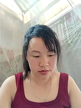 Snapshot of Lymimi chatting on April 12, 3:11 am Lymimi online show from April 12, 3:11 am
