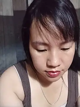 Snapshot of Lymimi chatting on June 7, 3:49 pm Lymimi online show from June 7, 3:49 pm