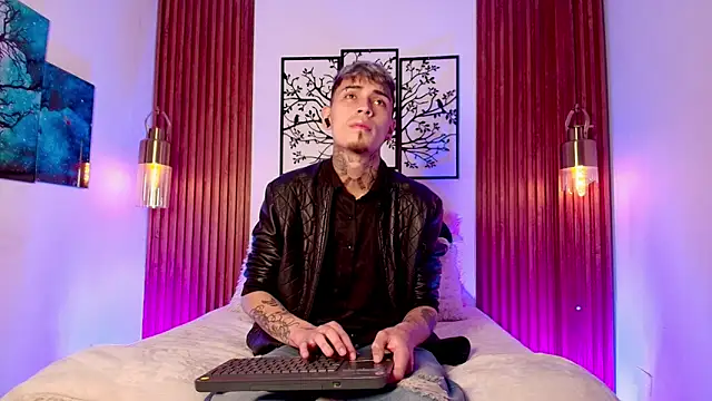 Max Hader online show from March 3, 2:50 am