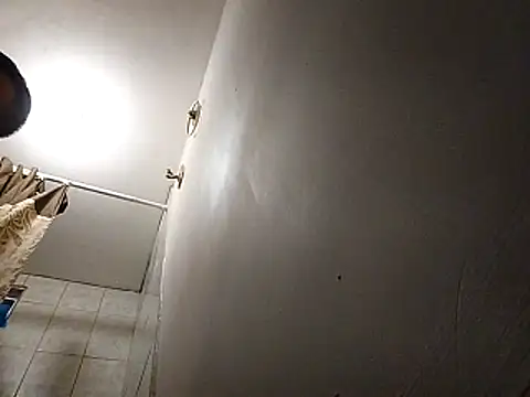 Snapshot of Mlo69 chatting on February 20, 3:14 am Mlo69 online show from February 20, 3:14 am