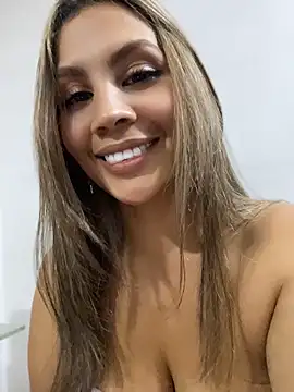 DulceRodriguez1 online show from June 19, 12:59 am