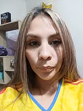 DulceRodriguez1 online show from June 23, 9:57 pm