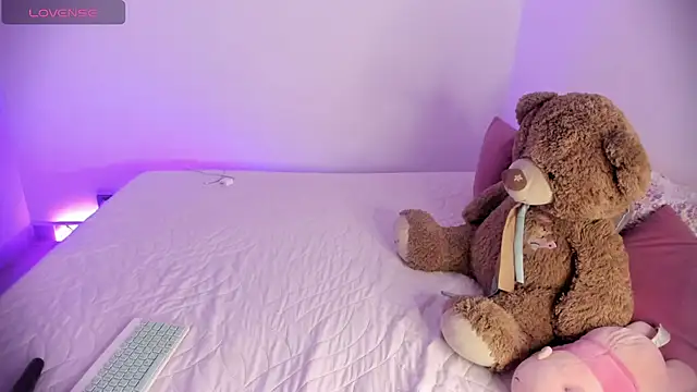 Arianna-Dior online show from August 1, 1:16 am
