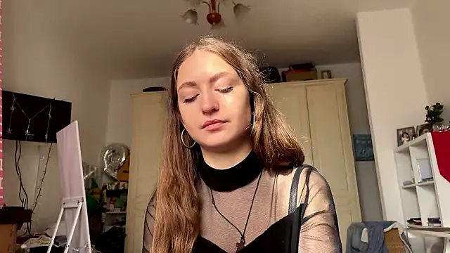 JenySimons online show from February 10, 10:52 am