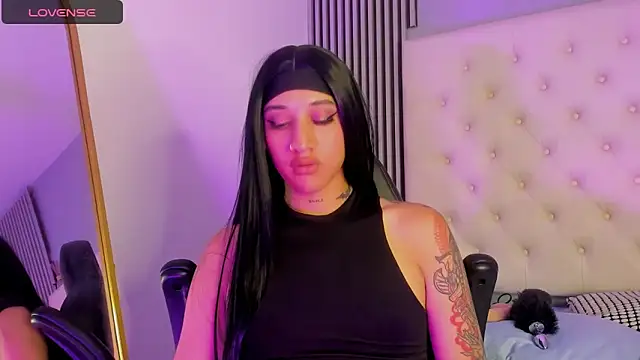 tammy bensom1 online show from February 9, 9:41 pm