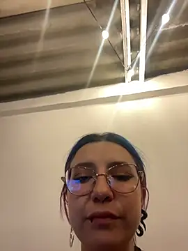 lilith rr online show from June 2, 2:35 am