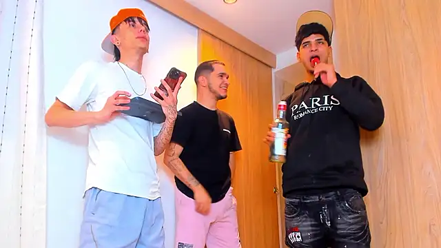 TheBatMansion online show from February 11, 4:28 am