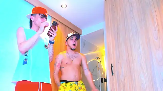 TheBatMansion online show from February 14, 5:53 pm