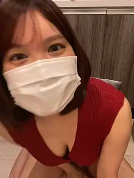  3 mNm 3  online show from May 1, 1:48 pm