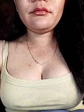 Snapshot of Reina_Fcup01 chatting on February 20, 12:51 am Reina Fcup01 online show from February 20, 12:51 am