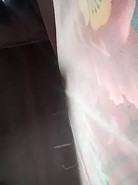 Snapshot of Reina_Fcup01 chatting on March 25, 2:06 am Reina Fcup01 online show from March 25, 2:06 am