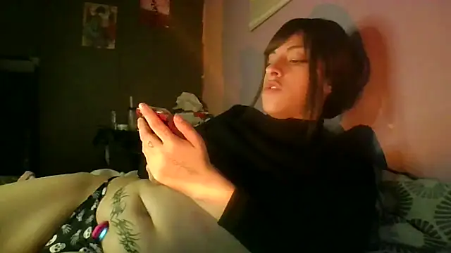 mimi miauu online show from June 18, 2:56 am