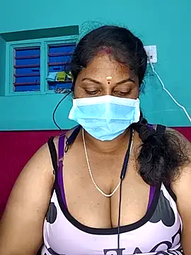 Snapshot of TamilSembaruthi143 chatting on May 2, 4:45 pm TamilSembaruthi143 online show from May 2, 4:45 pm