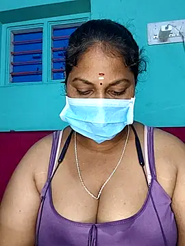 Snapshot of TamilSembaruthi143 chatting on June 22, 7:22 pm TamilSembaruthi143 online show from June 22, 7:22 pm