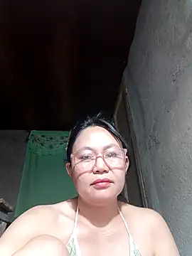 Snapshot of hotpinay_45 chatting on March 7, 7:49 am hotpinay 45 online show from March 7, 7:49 am