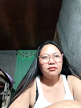 Snapshot of hotpinay_45 chatting on March 26, 8:25 pm hotpinay 45 online show from March 26, 8:25 pm