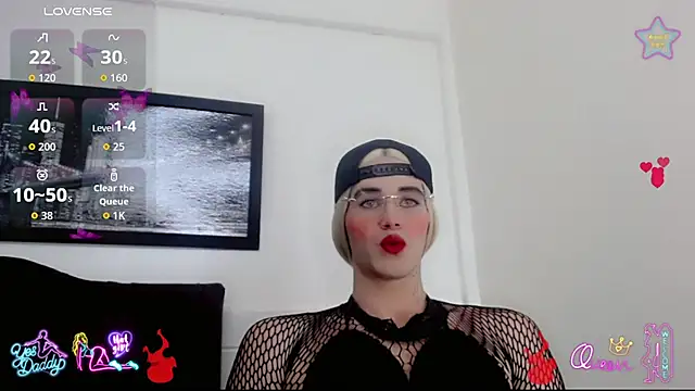 caitlyn ponce online show from February 6, 3:11 am