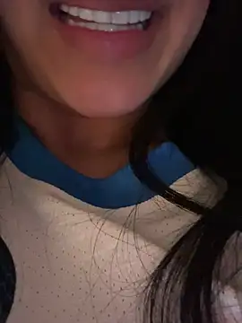 Sara0202 online show from March 28, 11:48 pm