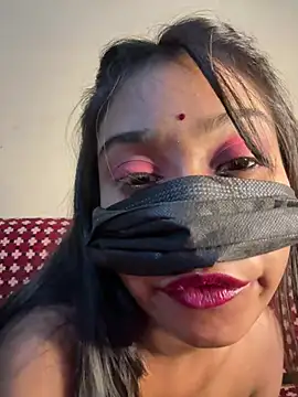 Roohbabe online show from July 7, 5:50 pm