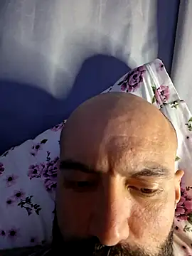 Snapshot of Robsonitj90 chatting on May 21, 3:57 am Robsonitj90 online show from May 21, 3:57 am