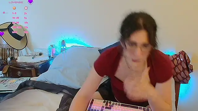 SirenSasha online show from July 1, 5:34 pm