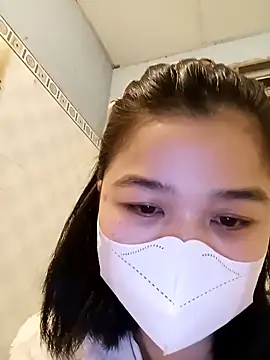 Daisy-lusia2026 online show from February 4, 10:15 pm