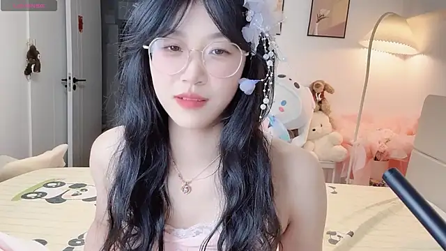 Luminous4173 online show from June 22, 1:08 pm