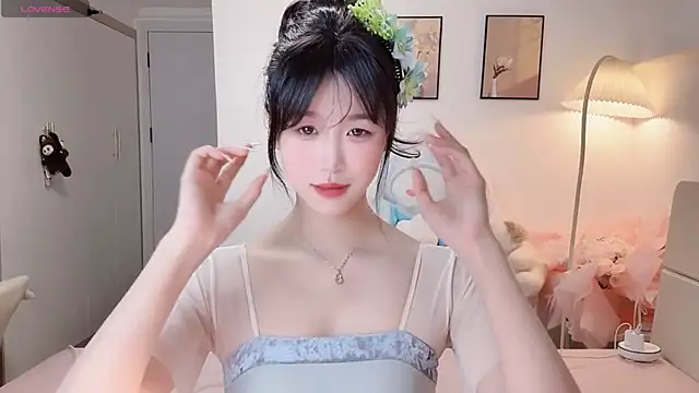 Luminous4173 online show from July 26, 1:29 pm