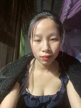 Snapshot of -Xenia_ chatting on February 6, 3:15 pm -Xenia online show from February 6, 3:15 pm