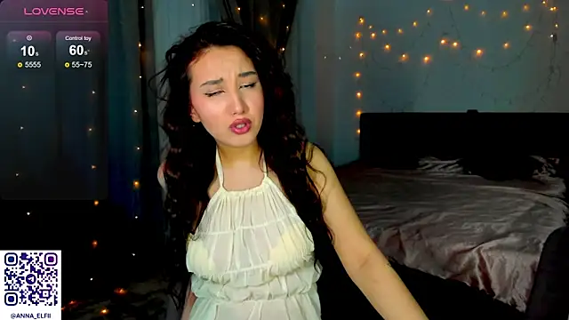 Anna Elfii online show from March 12, 5:52 pm