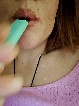 Snapshot of SequereCorTuum chatting on March 20, 11:48 am SequereCorTuum online show from March 20, 11:48 am