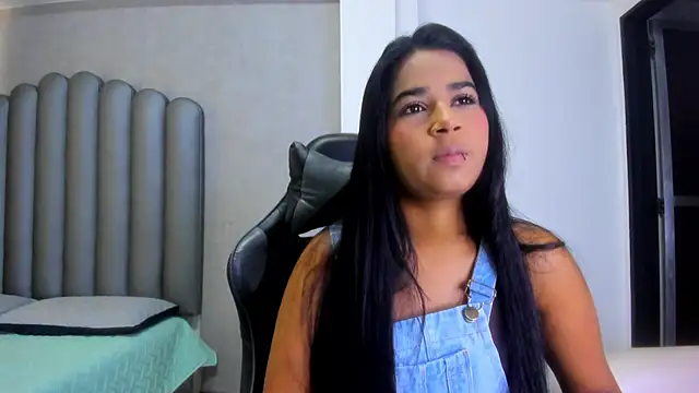 Shirleytaylor- online show from February 23, 11:18 am