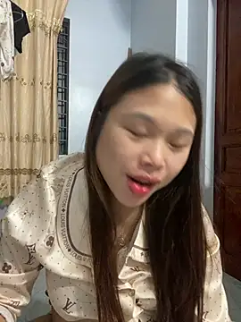 Emxinhka1 online show from April 24, 2:19 pm