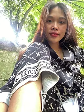 Emxinhka1 online show from May 7, 5:13 am