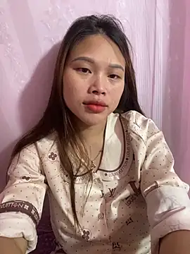 Emxinhka1 online show from May 8, 1:22 am