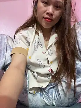 Emxinhka1 online show from May 8, 3:17 pm